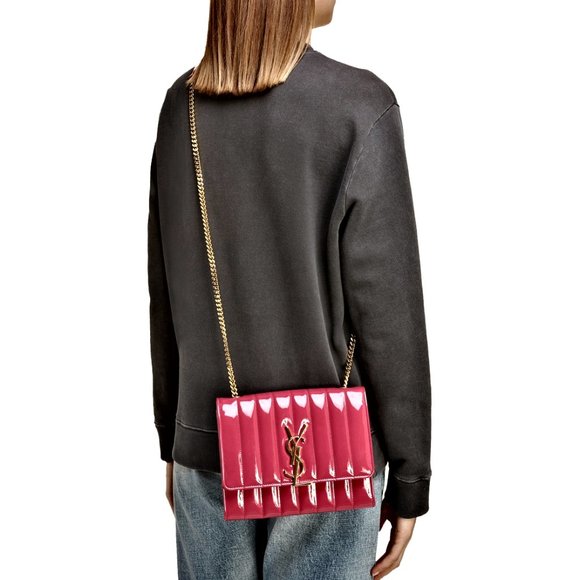 Vicky Patent Matelassé Leather Wallet on Chain - Picture 9 of 10